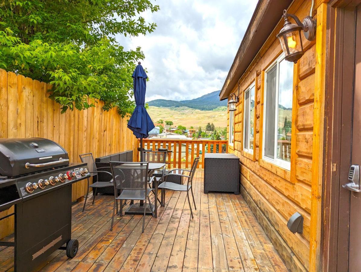 Yellowstone Treasure Guesthouses On The River การ์ดีเนอร์ ภายนอก รูปภาพ